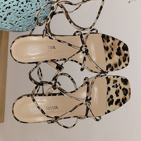 Fashion Nova Heels - Picture 1 of 7